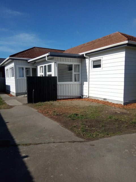 15 Owles Terrace, New Brighton, Christchurch