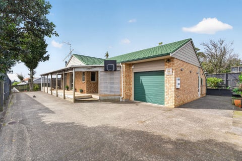 21A Savoy Road, Glen Eden, Auckland
