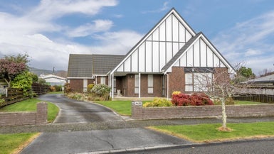 8 Renata Road, Otaki