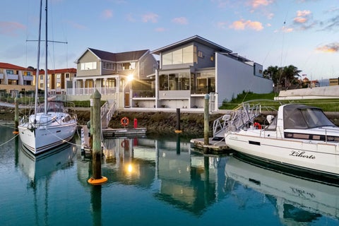 26 Rue D' Amarres, GULF HARBOUR, WHANGAPARAOA