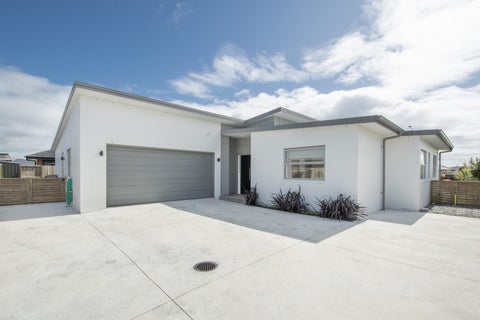77 Dunkeld Drive, Papamoa
