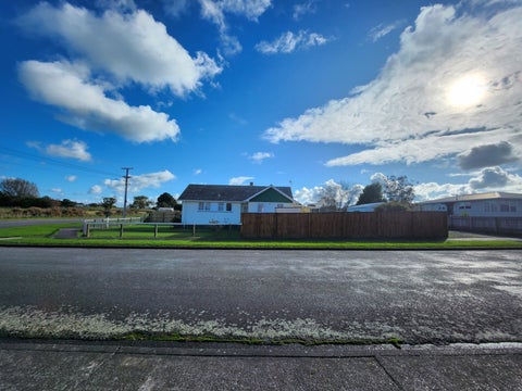 42 Hendersons Line, Marton