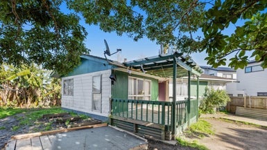 30 Finlayson Avenue, Clendon Park, Auckland