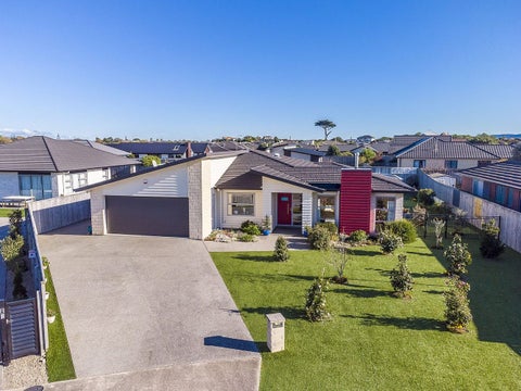 14 Petrel Close, Paraparaumu Beach, Paraparaumu