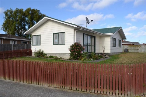 83 Hillcrest Drive, Kelvin Grove, Palmerston North