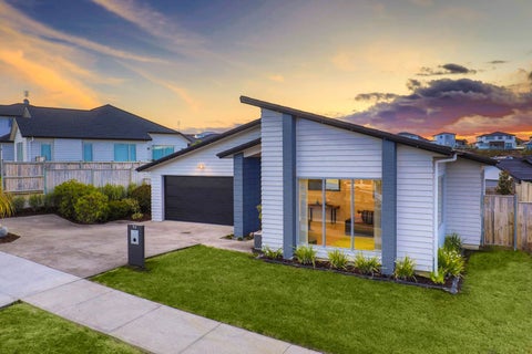 93 Harris Drive, Silverdale, Silverdale