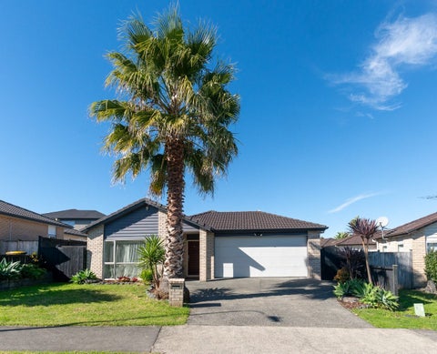 20 Stamford Crescent, Flat Bush, Auckland
