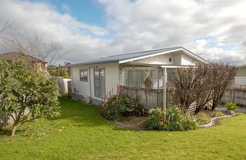 47 Commodore Drive, Lynfield, Auckland
