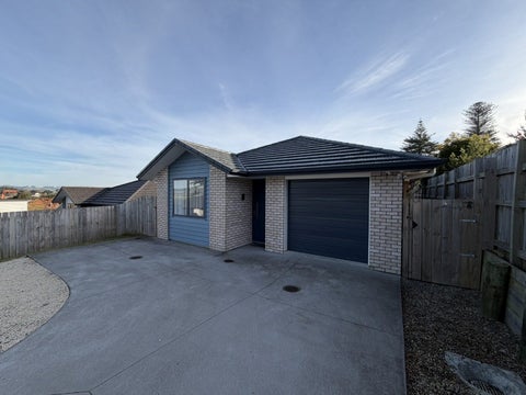 16 Kawariki Road, Helensville, Helensville