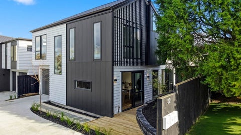 52 Lynden Avenue, Hillcrest, Auckland