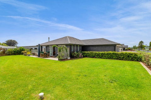 9 Smith Street, Lepperton, New Plymouth