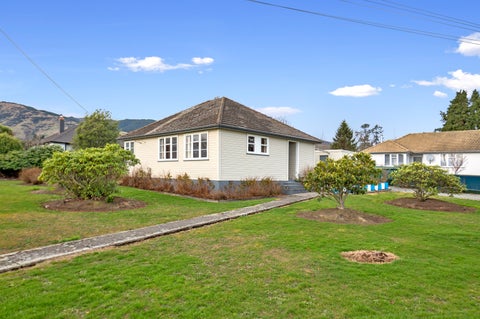 8 Devon Street, Tapanui