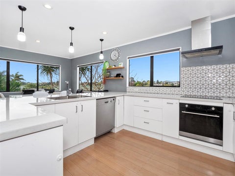37 Poike Road, Hairini, Tauranga
