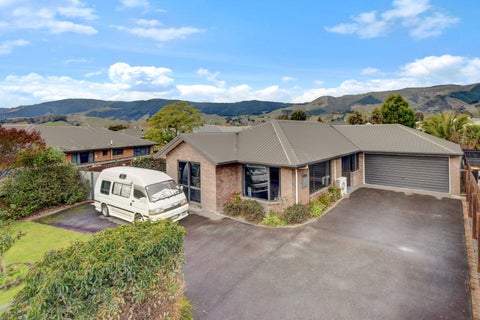 60 Arbor-Lea Avenue, Richmond