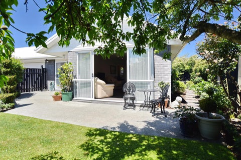 2/35 Lowry Avenue, Redwood, Christchurch