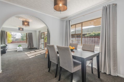 4 Truscott Grove, Awapuni, Palmerston North