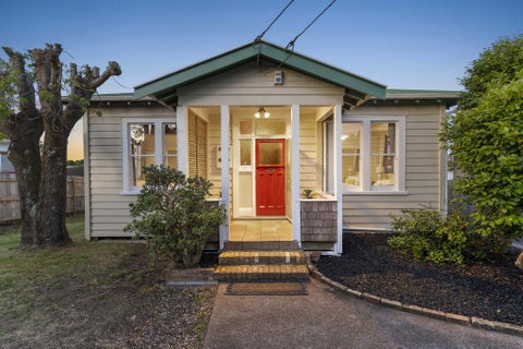 23A Stamford Park Road, Mount Roskill, Auckland
