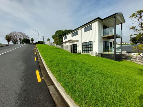 1 Bridget Court, Red Beach, Red Beach