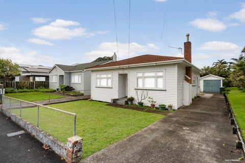 5 Maranui Avenue, Point Chevalier, Auckland