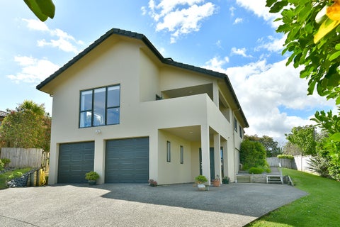 16 Te Kauri Place, Helensville, Helensville