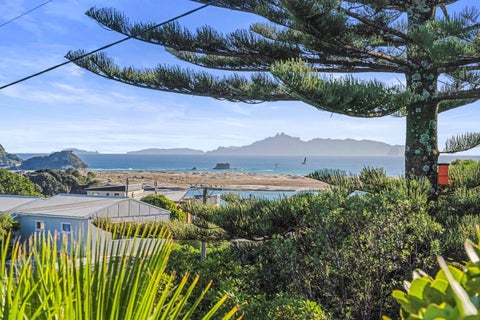 2 Heather Street, Mangawhai Heads, Mangawhai