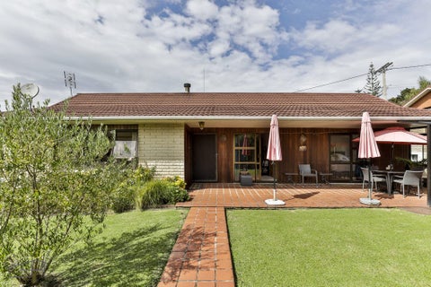 232A Old Titirangi Road, Titirangi, Auckland