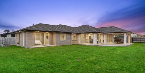 15 Orchard Terrace, Riverhead, Riverhead