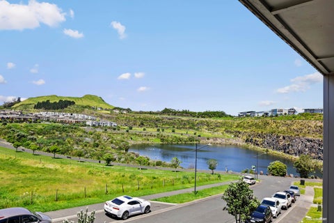 104/189 Barbarich Drive, Stonefields, Auckland