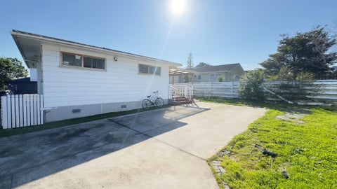 13 Waari Avenue, Sunnyvale, Auckland