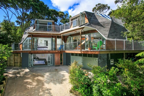 102 Hadfield Street, Beach Haven, Auckland