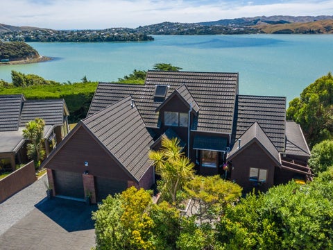 9 The Crowsnest, Whitby, Porirua
