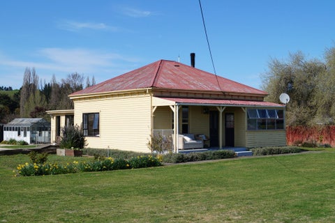 36 Leslie Street, Waiau, Waiau