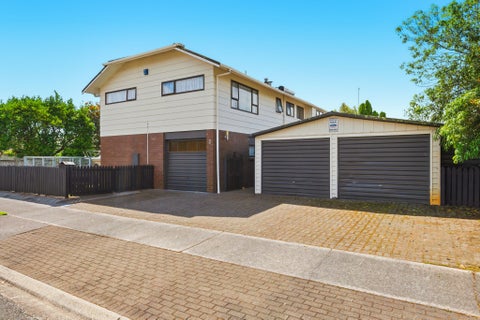 2 Kempton Place, Richmond Heights, Taupo