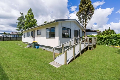 12B Aspen Place, Owhata, Rotorua