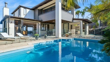 5 Castor Bay Road, Castor Bay, Auckland