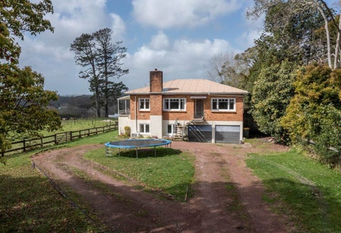 141 Tawa Road, Kumeu