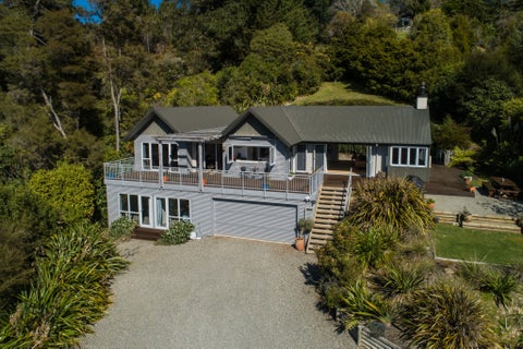 258 Hursthouse Street, Lower Moutere