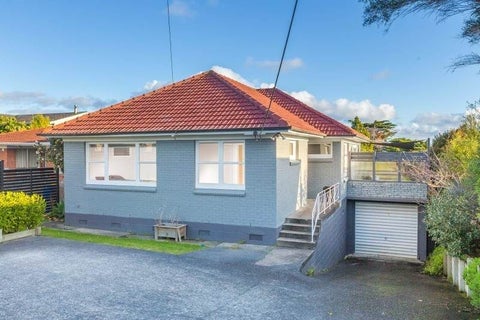 12 Waipa Street, Birkenhead, Auckland