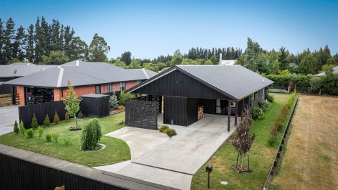 17 Cedric Place, Darfield, Darfield