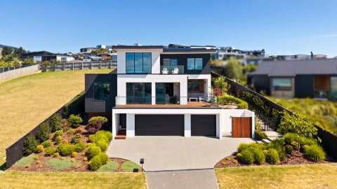 8 Caldberg Close, Westmorland, Christchurch