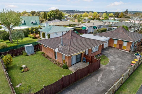 2/49 Fernaig Street, Papakura, Papakura