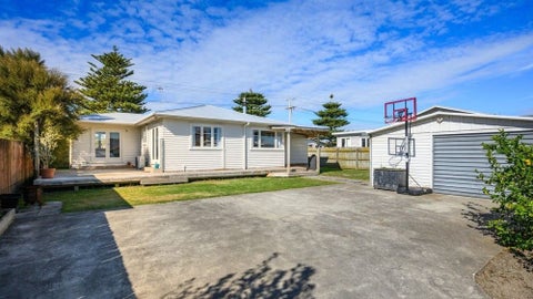11 Ngaire Street, Longburn, Palmerston North