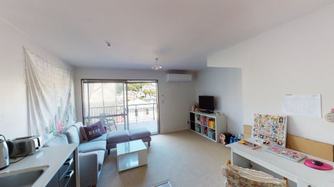 8M Finlay Terrace, Mount Cook, Wellington
