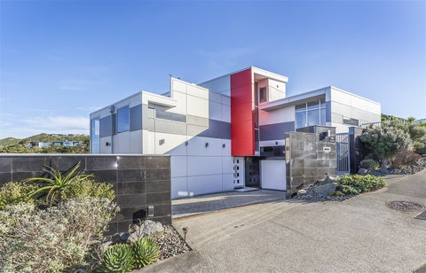 56 Tamworth Crescent, Newlands, Wellington