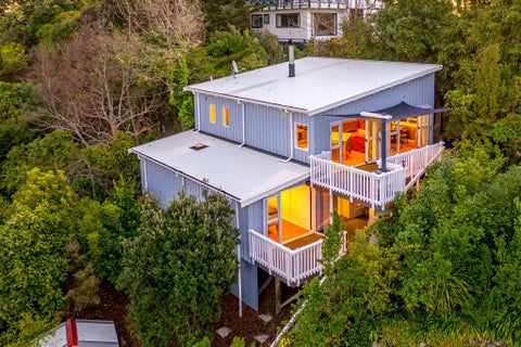 87B Renown RD, Raumati South, Raumati South