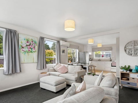 1/221 Queenspark Drive, Parklands, Christchurch