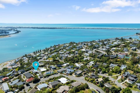 63 Te Awakura Terrace, Mount Pleasant, Christchurch