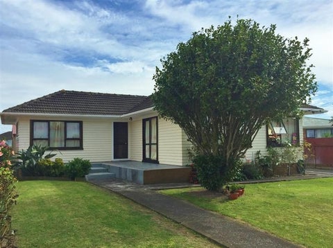 8 Leslie Place, Otara, Auckland