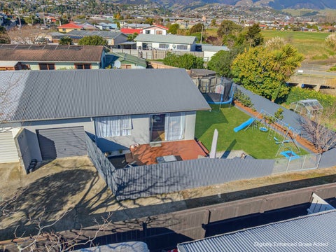 2/127 Parkers Road, Tahunanui, Nelson
