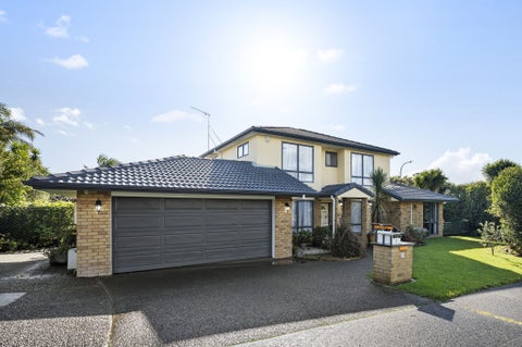 1 Highfields Terrace, Henderson, Auckland